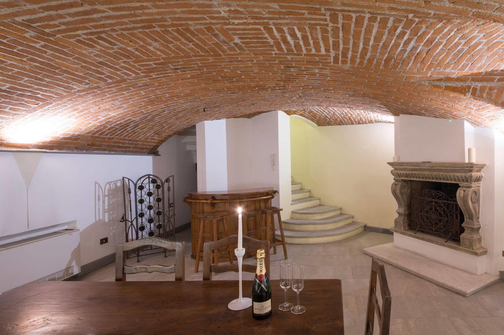 Loft In Navigli District With Jacuzzi & Sauna - Papiniano Milán Exterior foto